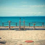 Sea View Noks Apartament *